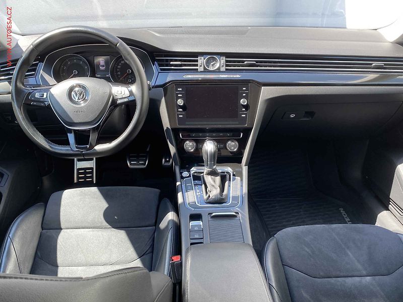 Volkswagen Arteon (2018) 2.0 TSi, Elegance, DSG - fotka 8 z 19
