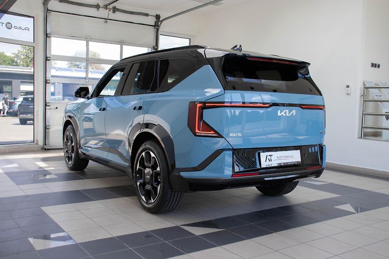 Kia EV5 81,4 kWh, GT-LINE 4x4 - fotka 6 z 15