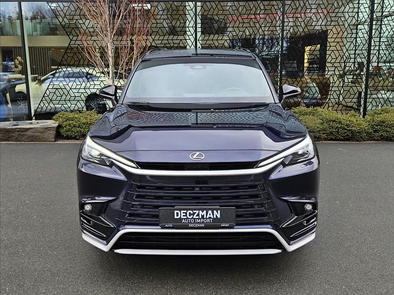 Lexus TX 500h (2025) 2,4 F SPORT Performance 3 - fotka 3 z 27