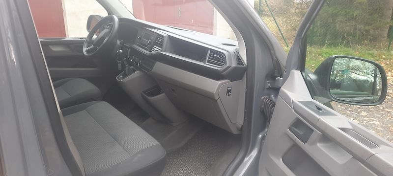 Volkswagen Transporter (2021) T6.1 - fotka 6 z 11