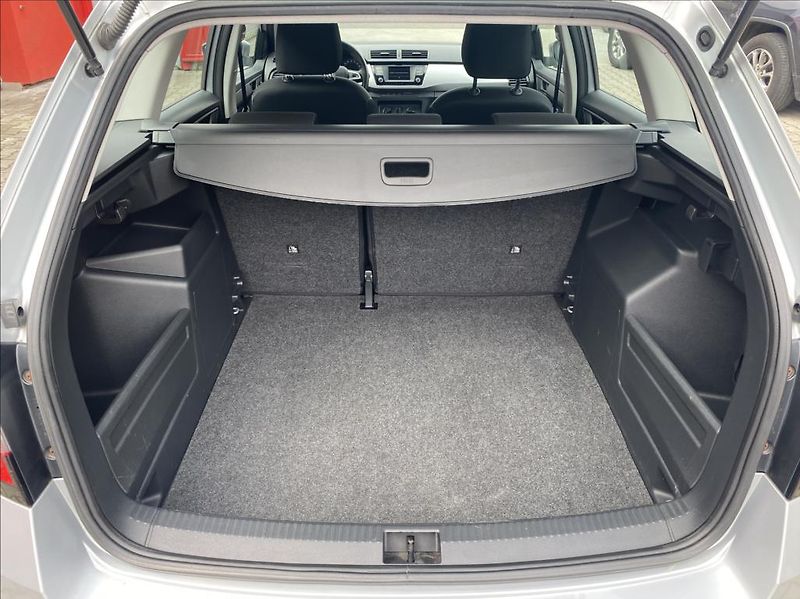 Škoda Fabia 1,4 TDI Ambition - fotka 15 z 39