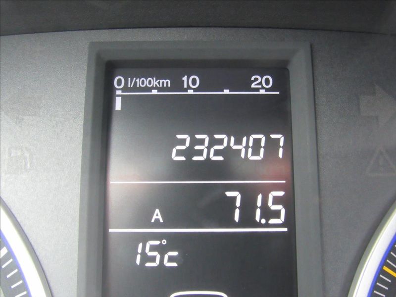 Honda CR-V 2,0 i-VTEC 4x4 Elegance - fotka 14 z 28