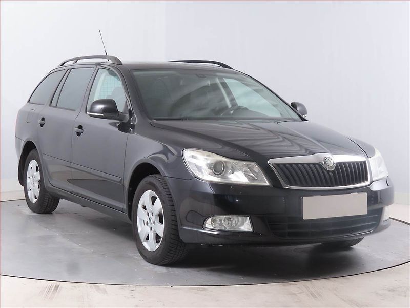 Škoda Octavia (2010) 1.2 TSI, Xenony, Tempomat - fotografie inzerátu