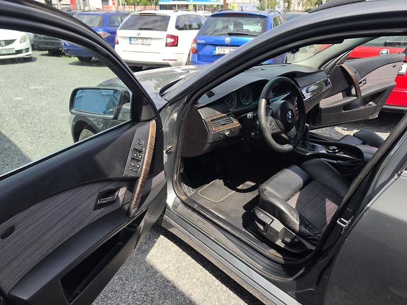 BMW Řada 5 530 XD Xenon Kuže  - fotka 6 z 15