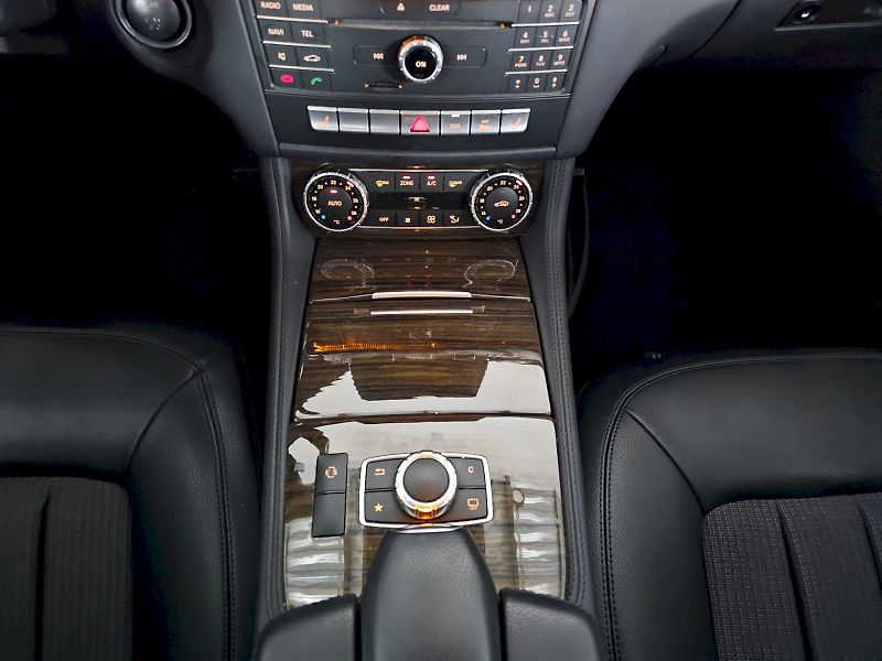 Mercedes-Benz CLS (2016) 350 D 190kW 4MATIC - fotka 18 z 30