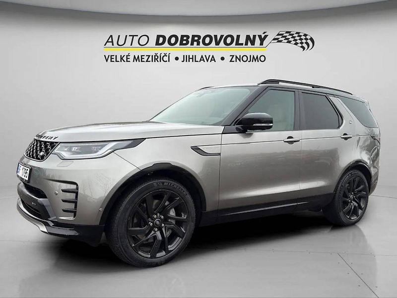 Land Rover Discovery R-Dynamic 3.0l MHEV AWD 8AT (2 - fotka 3 z 46