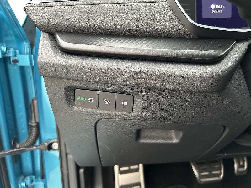 Škoda Octavia 1.5 TSI SportLine - fotka 15 z 30