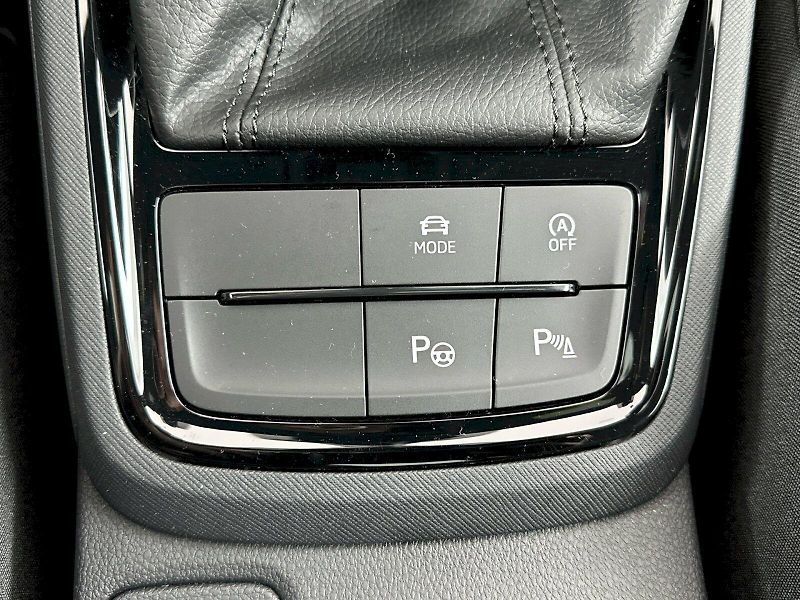 Škoda Scala (2025) 1.5TSI 110kW Monte Carlo - fotka 27 z 36
