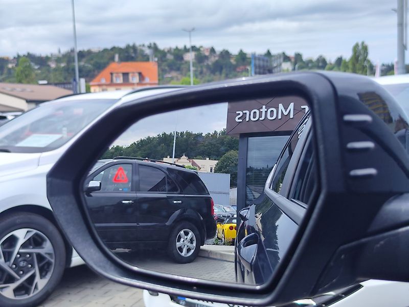 Hyundai Kona EV/65kWh N-Line Premium AT - fotka 20 z 38