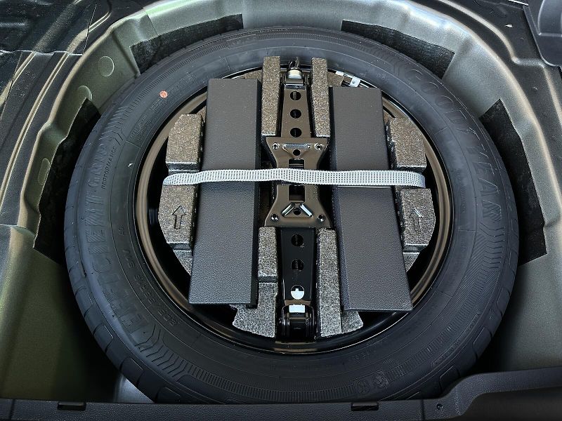 Škoda Kamiq 1.0TSi Monte Carlo 116PS Matri - fotka 44 z 46