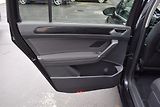 Volkswagen Touran (2018) 1.4TSI 110kw HIGHLINE TAŽ LED - náhled 17