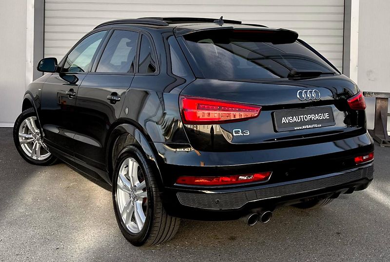 Audi Q3 (2018) S-LINE 2.0 TFSI 147KW PREMIUM+ - fotka 6 z 39