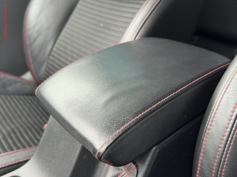 Škoda Octavia (2016) 2.0TDi, ČR, DSG, bixen - fotka 19 z 19