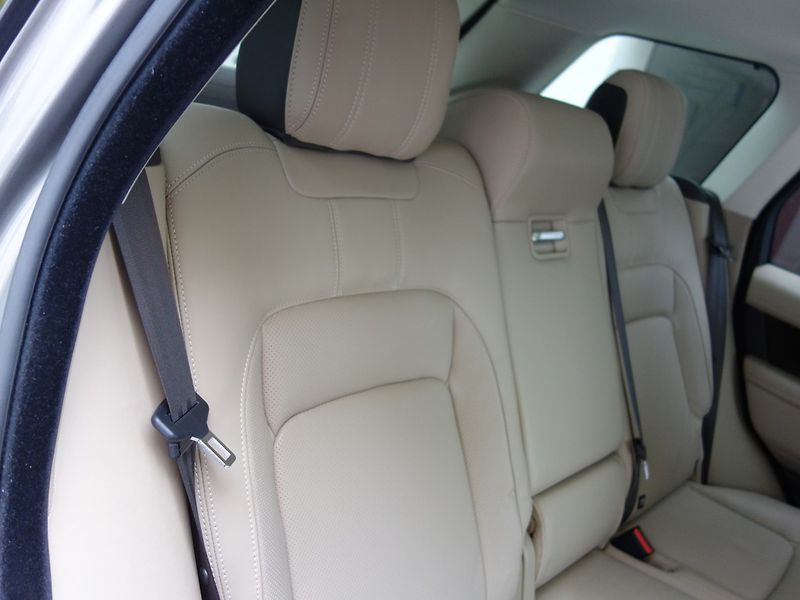 Land Rover Range Rover (2021) D300*VOGUE*50000KM*ZÁR*1M*CZ!! - fotka 43 z 50