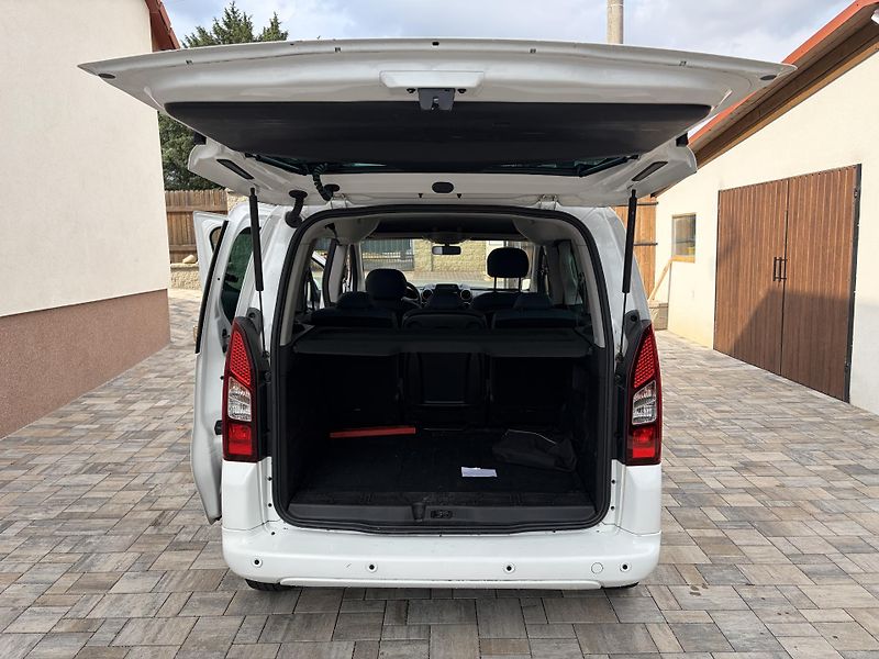 Citroën Berlingo (2019) Electric, park. kamera - fotka 9 z 9