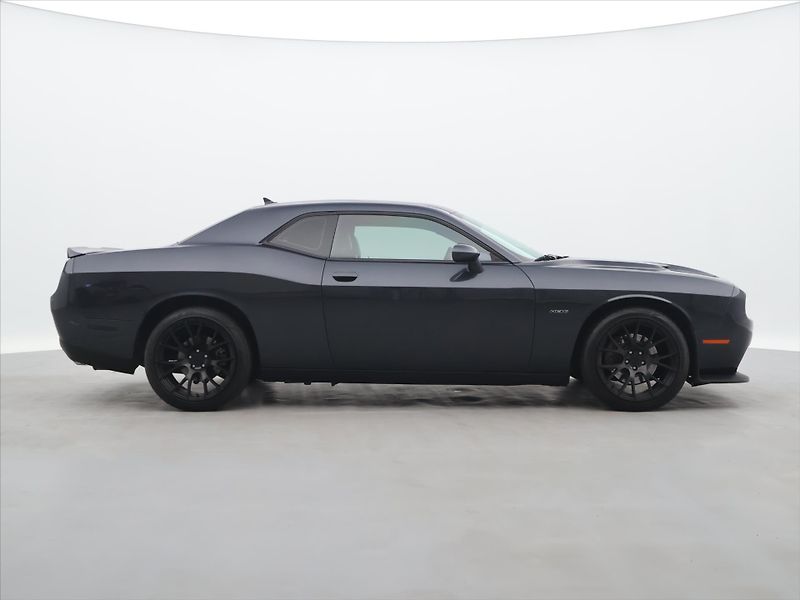 Dodge Challenger R/T 5,7 Hemi V8 280kW Kůže - fotka 8 z 31
