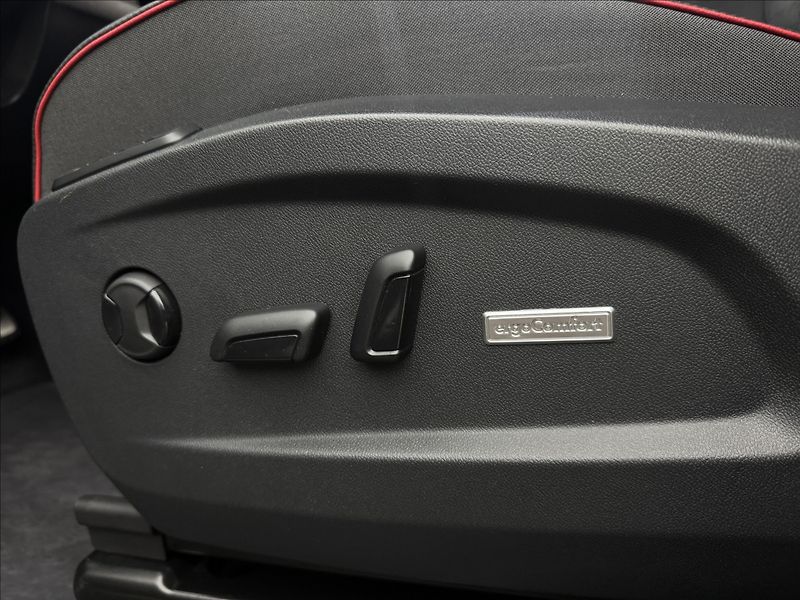 Volkswagen ID.Buzz 0,0 GTX IQLED ZÁRUKA 360° TZ - fotka 43 z 60