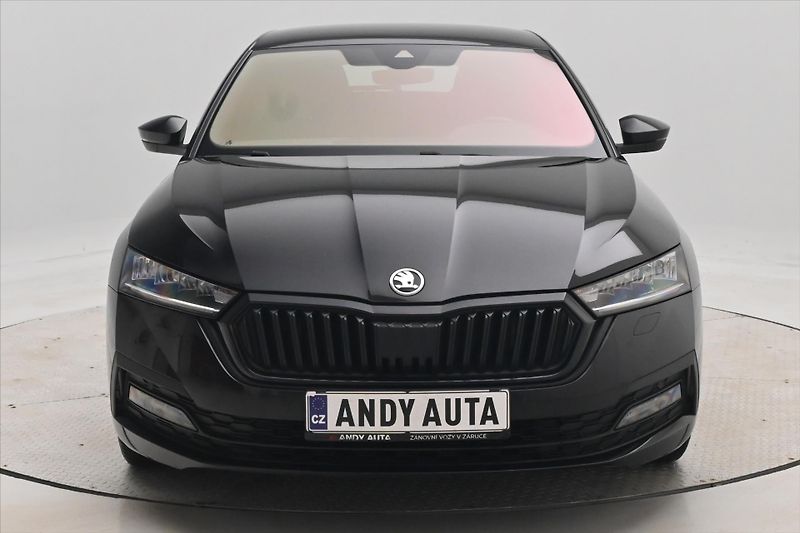 Škoda Octavia 1,5 TSI 110 kW TAŽNÉ NAVI Záru - fotka 2 z 32