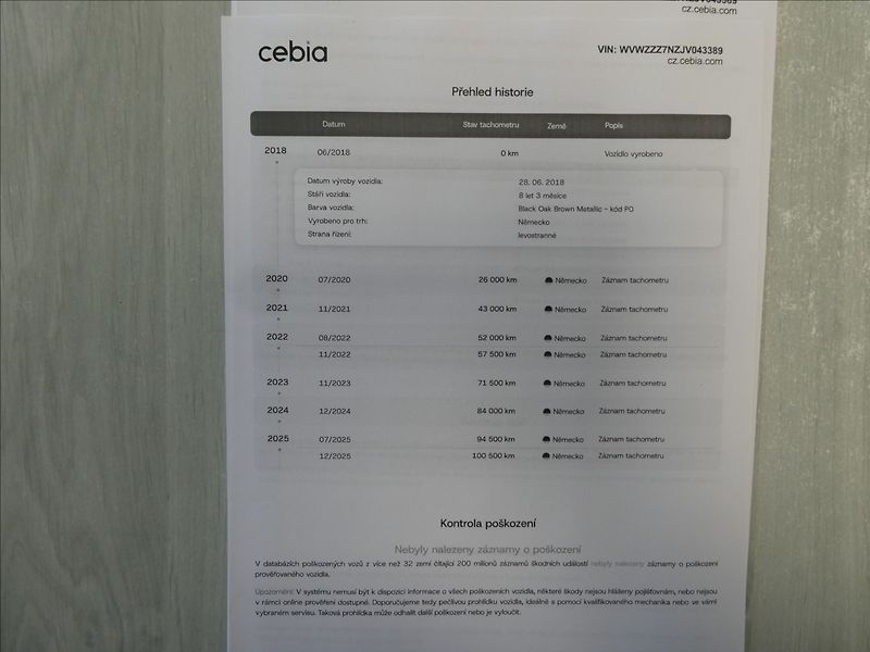 Volkswagen Sharan 2,0 TDi HIGHLINE, rezervace - fotka 47 z 50