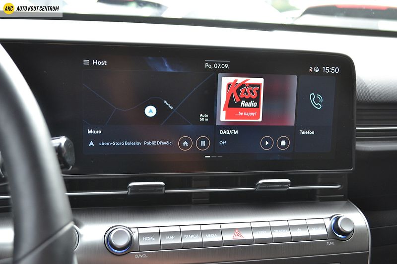 Hyundai Kona 1,6 T-GDI 2WD DCT SMART TECHNO - fotka 27 z 50