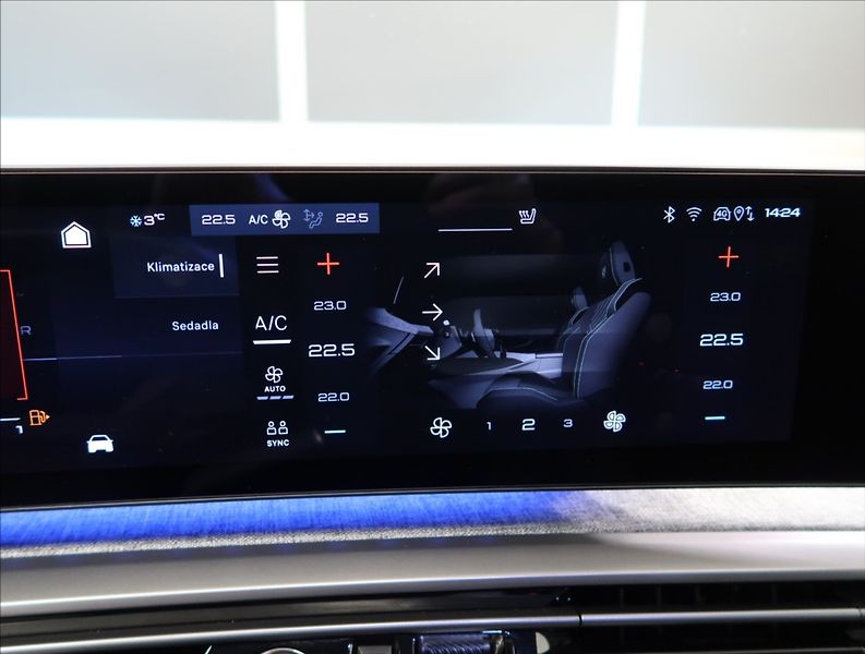 Peugeot 3008 1,2 ALLURE Hybrid 145 e-DCS6 - fotka 20 z 27