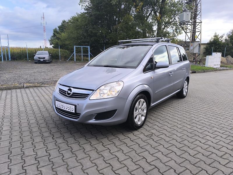 Opel Zafira (2008) 1.8  7MÍST,DOLOŽENÉ KM,SERVIS - fotka 1 z 36