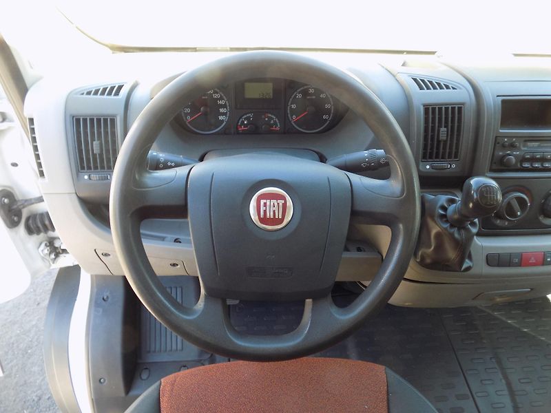 Fiat Ducato (2011) 2,3 88KW 3 STR SKLÁPĚČ 7 MIST - fotka 19 z 52