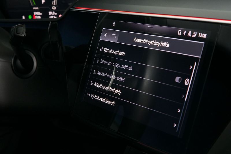 Audi e-tron 55 300kW Matrix NightV ZÁRUKA - fotka 26 z 38