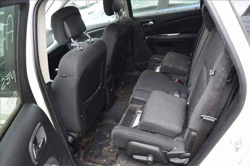 Fiat Freemont (2012) 2,0 MULTIJET AWD AT - fotka 25 z 28