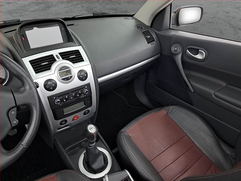 Renault Mégane (2008) 1.9 dCi, po STK, oblíbený vůz - fotka 8 z 16