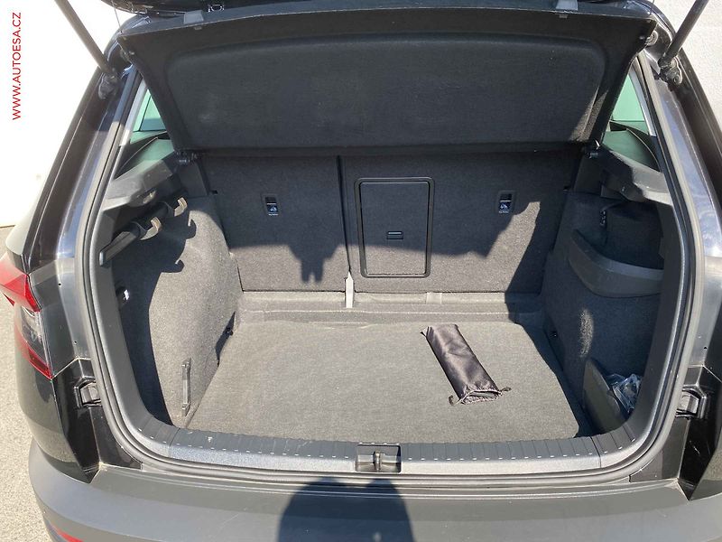 Škoda Karoq (2020) 1.0 TSi, Ambition, STK6/28 - fotka 7 z 18