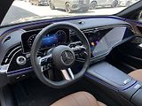 Mercedes-Benz Třídy E 220 d 4MATIC AMG Line Panorama - náhled 10