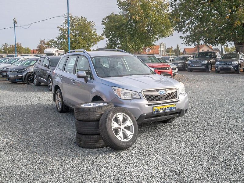 Subaru Forester (2013) 2.0D 108KW – ČR 23.12.2013 - fotka 3 z 48