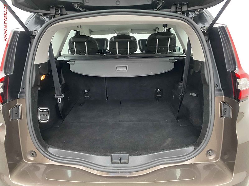 Renault Grand Scénic (2017) 1.5dCi, 2.maj,ČR, Intense - fotka 7 z 22