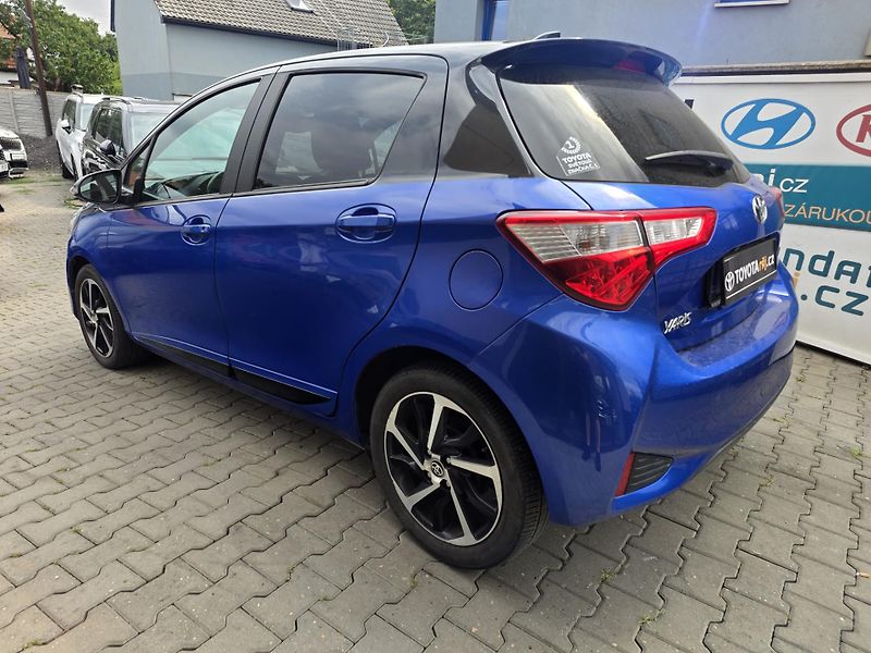 Toyota Yaris (2020) 1.5-1.MAJITEL-AUTOMAT-KAMERA - fotka 9 z 15
