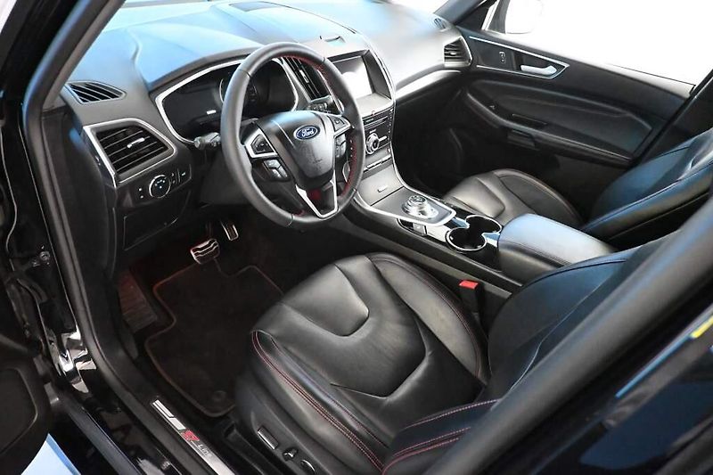 Ford S-MAX (2020) 2.0 ST-LINE LED SONY ACC Tažné - fotka 11 z 43