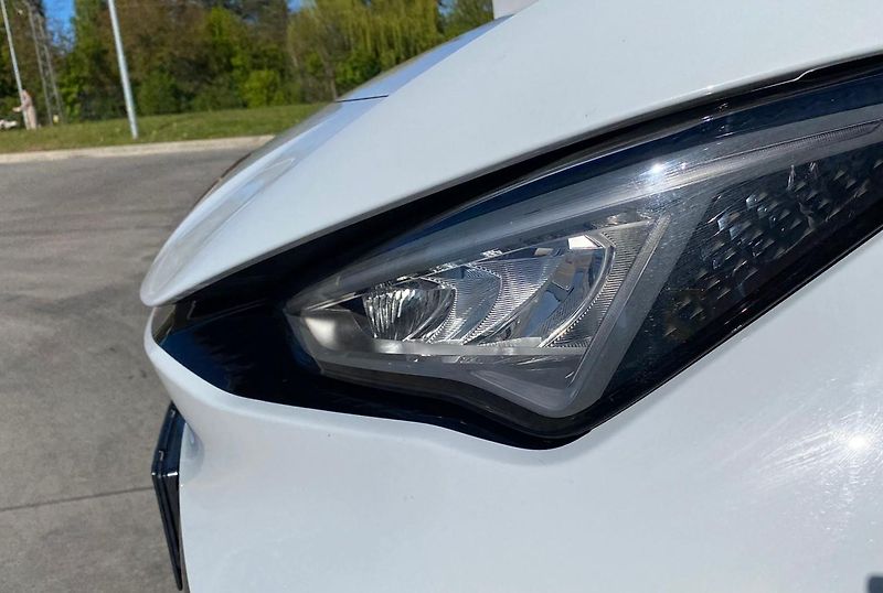 Cupra Born (2022) 170 kW e-Boost - fotka 6 z 22