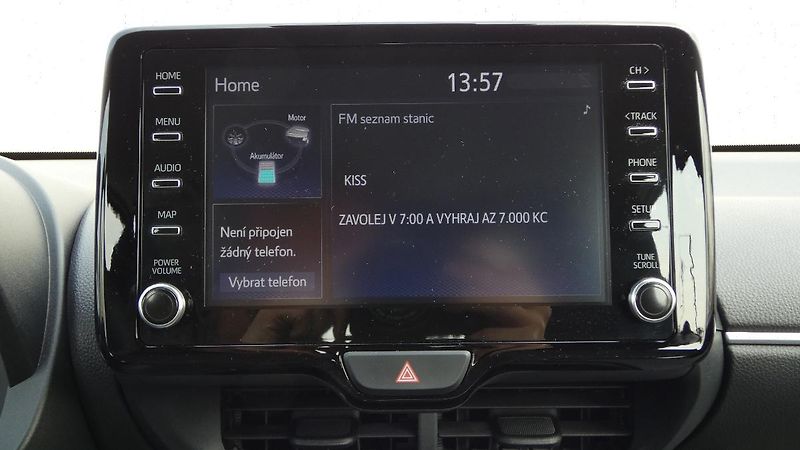 Mazda 2 1.5 Hybrid e-CVT Centre-line - fotka 14 z 22