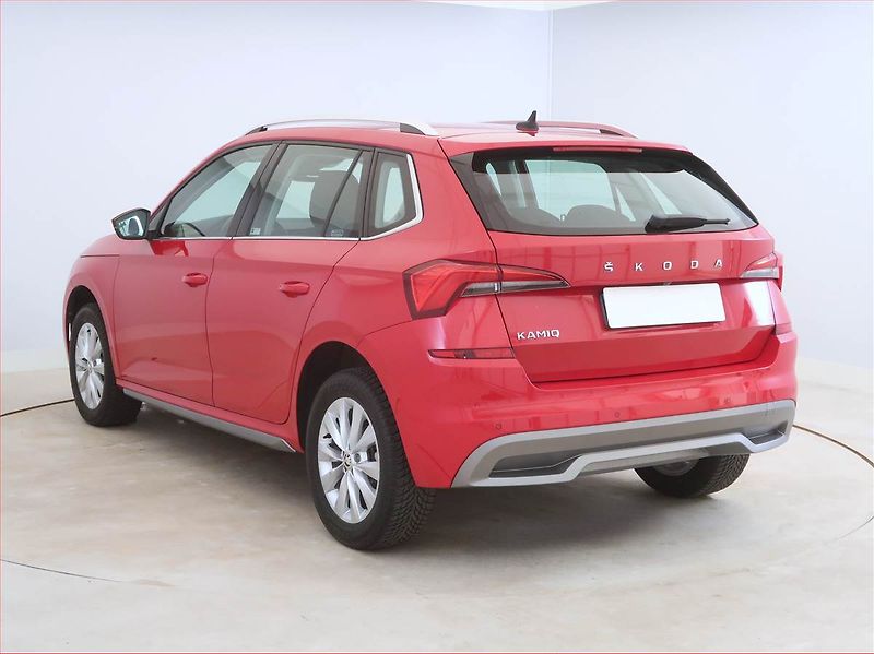 Škoda Kamiq (2019) Style 1.5 TSI - fotka 4 z 16