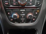 Opel Astra (2011) 1.4T, AC, tempo - náhled 14
