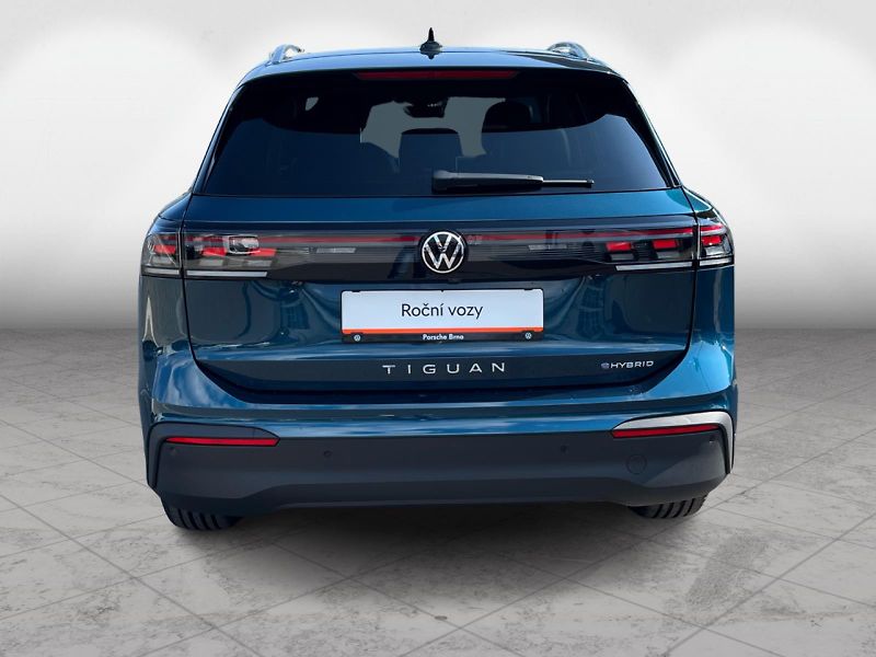 Volkswagen Tiguan 1,5 TSI 150 kW eHybrid People - fotka 7 z 24