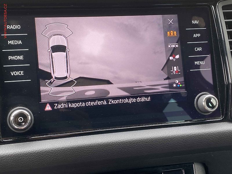 Škoda Kodiaq (2020) 2.0tsi 4x4, servis.kniha, AT - fotka 18 z 20