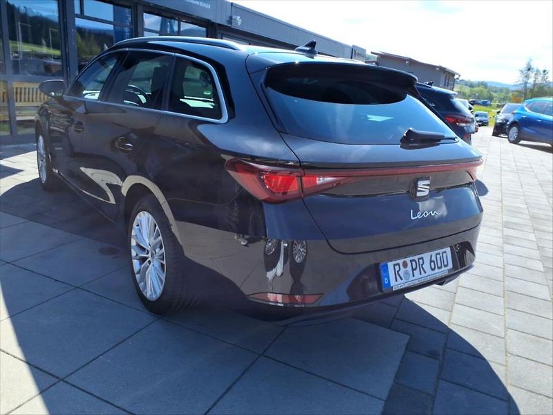 Seat Leon 2,0 TDI TAŽNÉ KAMERA - fotka 3 z 10