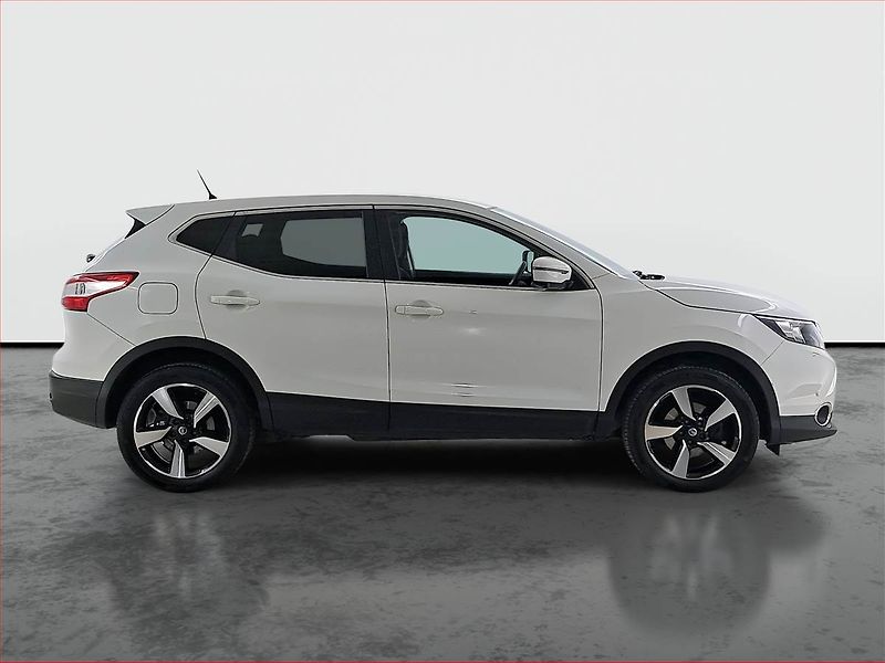 Nissan Qashqai (2016) 1.6 DIG-T, Navi, Tempomat - fotka 6 z 20