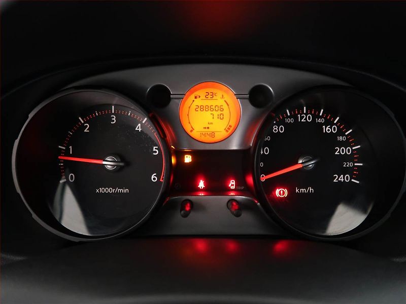 Nissan Qashqai (2008) 2.0 dCi, po STK, jezdí výborně - fotka 11 z 14