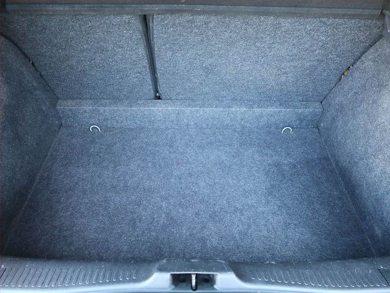 Renault Clio (2011) 1.2 16V , nová STK - fotka 13 z 15