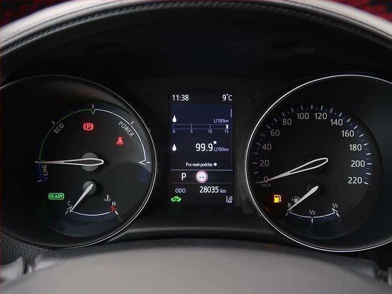 Toyota C-HR (2023) GR Sport 2.0 Hybrid - fotka 11 z 22