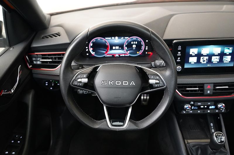 Škoda Kamiq - fotka 18 z 26