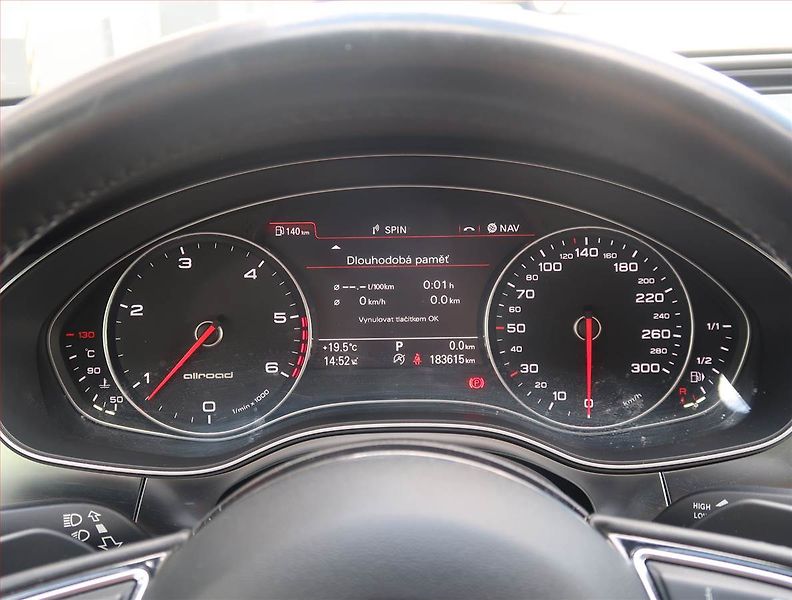 Audi A6 Allroad (2013) 3.0 TDI, 4X4, Automat, Kůže - fotka 11 z 25