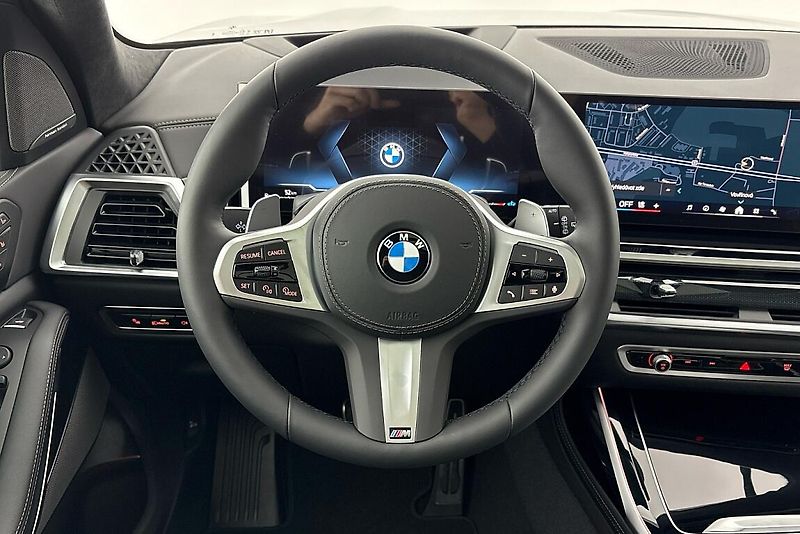 BMW X7 xDrive40d - fotka 19 z 24